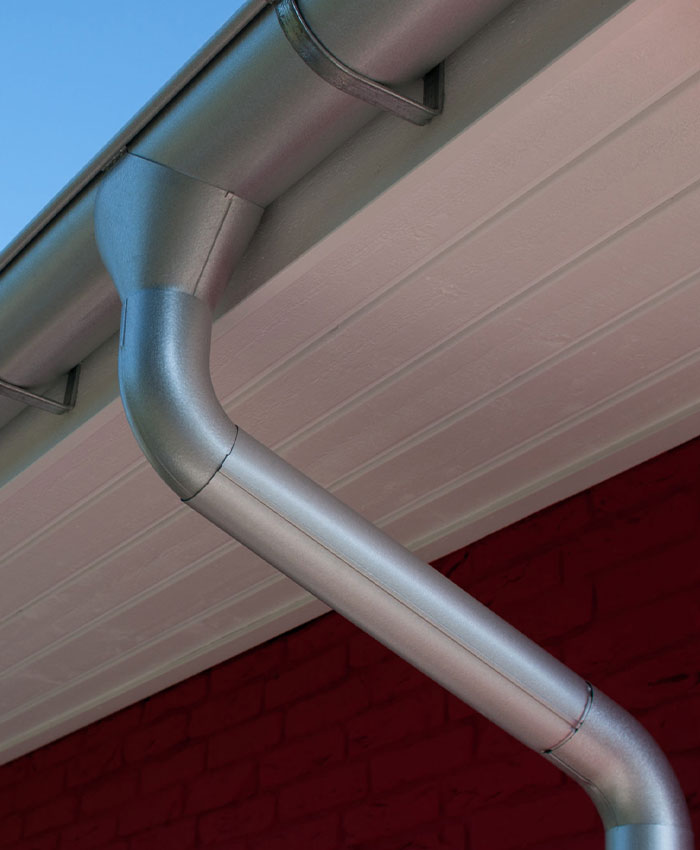 Pose et réparation de gouttière à Issy-les-Moulineaux (92130) dans les Hauts-de-Seine